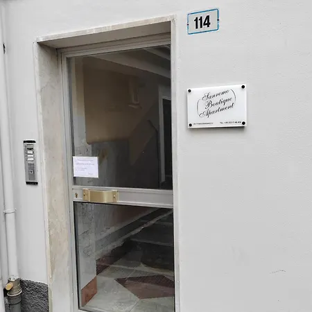 Boutique *